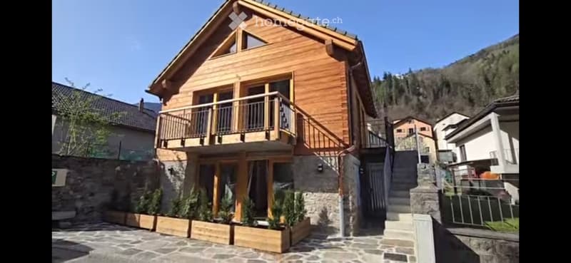 Subentrante per appartamento in chalet (1)
