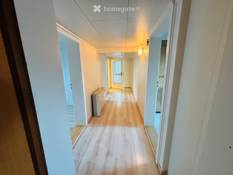 Schöne 4.5 Zimmer Wohnung in Wolhusen zu vermieten im 2.OG (1)