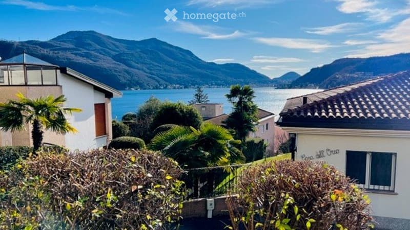 Splendido appartamento con giardino (8)
