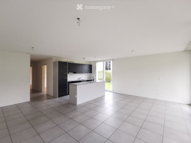 4.5 Zimmer, 107 m2, EG mit Garten (2)