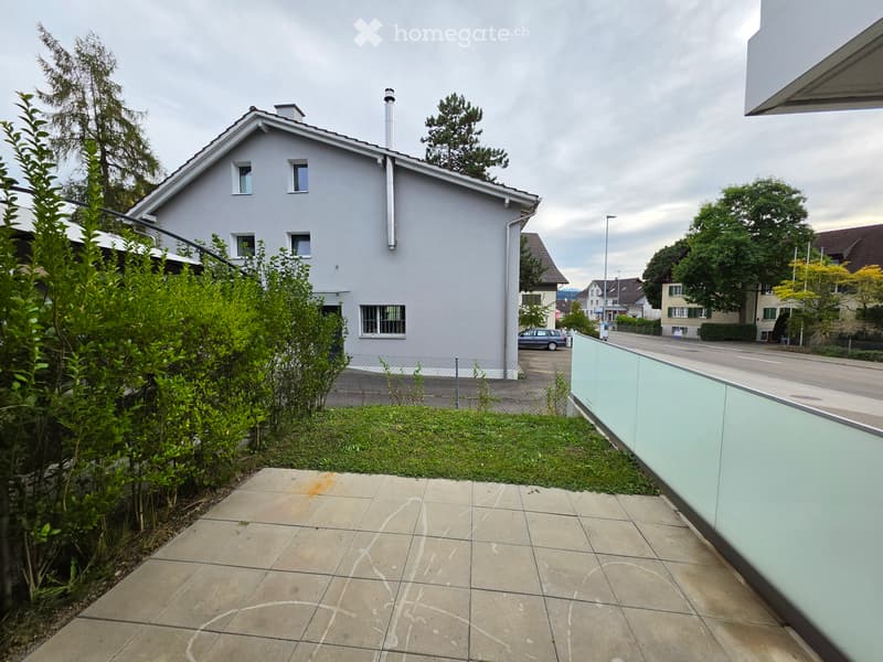 2.5-Zimmer-Wohnung mit Garten in Zihlschlacht (4)
