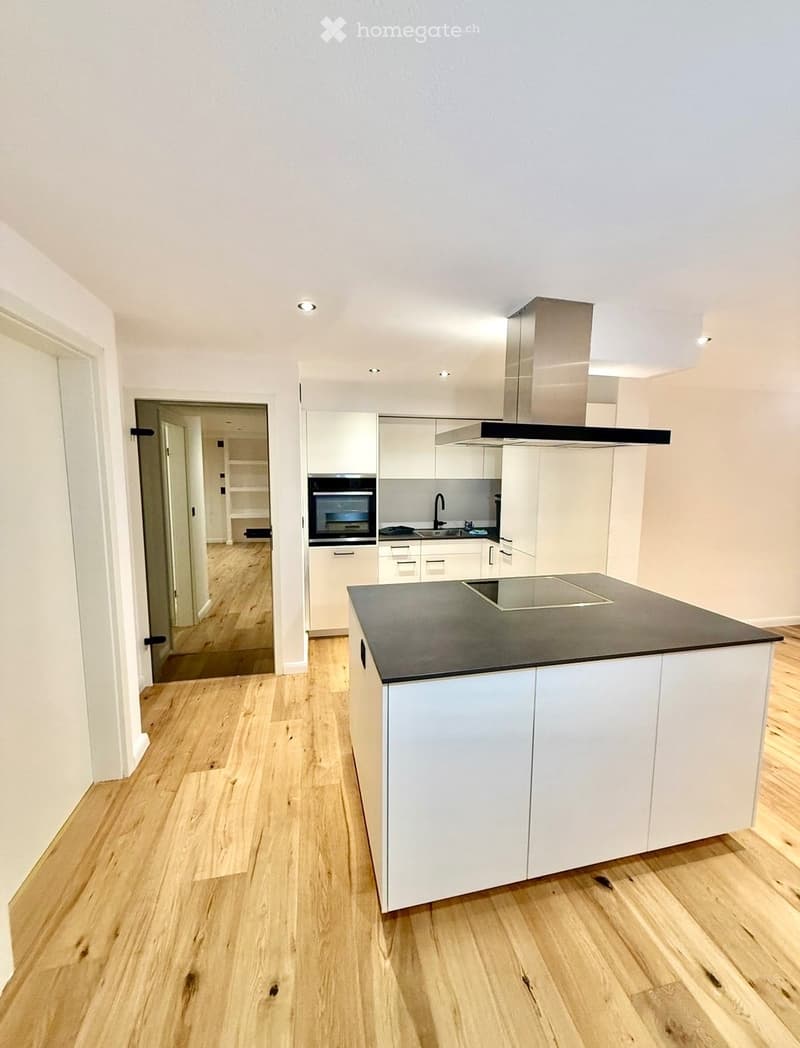 Moderne 3.5-ZimmerSouterrainwohnung mit Terrasse,2 Bädern & (2)