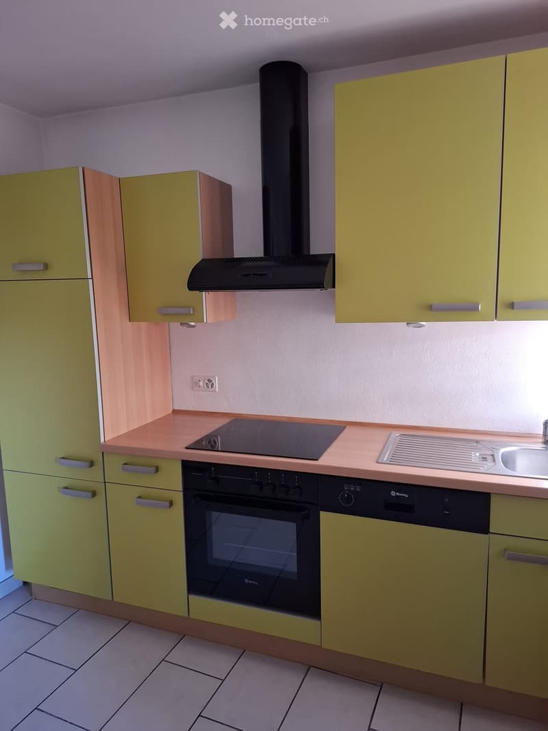 Casa nucleo con corte e giardino (2)