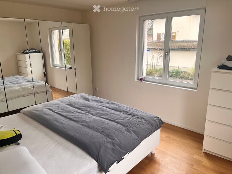 Schöne helle 3.5 Zimmer Wohnung zu vermieten (2)