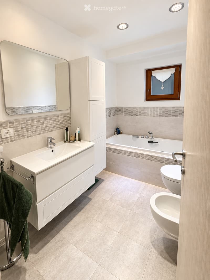 3,5 duplex 110 m² vista lago, terrazzo e 2 posteggi inclusi (5)