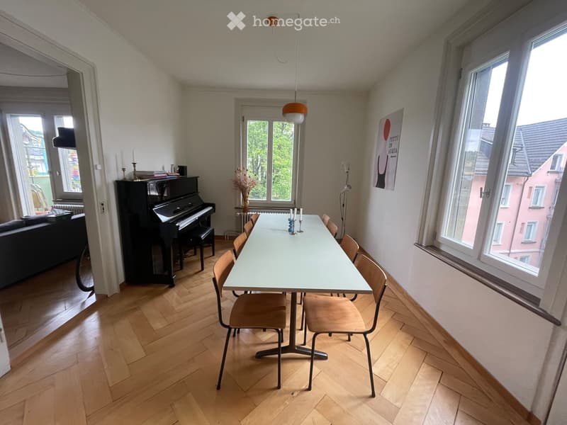 Möblierte 4.5-Zimmerwohnung zur Untermiete (3)