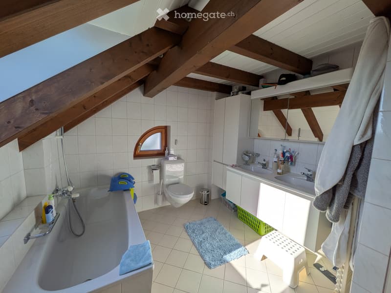 Maisonette mit traumhafter Seesicht-- Nur per 1.Dezember (2)