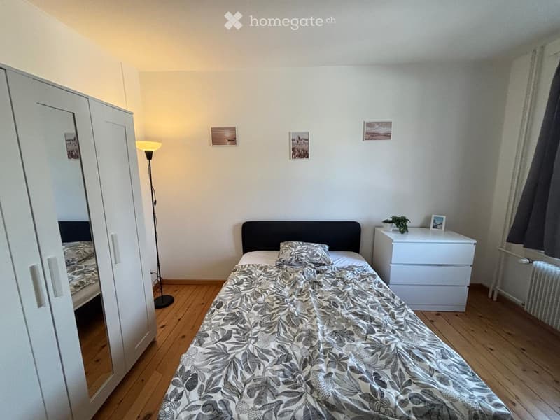 Helles möbliertes Zimmer in 4-er WG in St. Gallen -all incl (2)