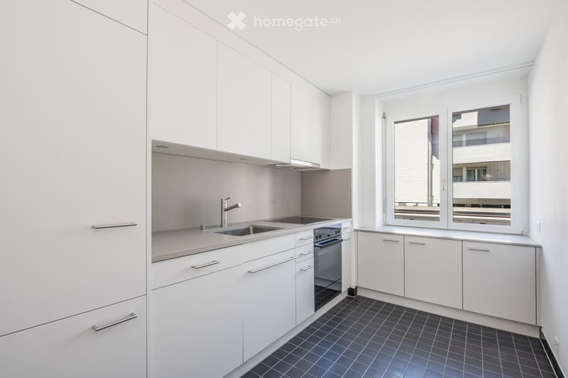 Wohnungsübernahme zentrale 4Z + Garage (2)