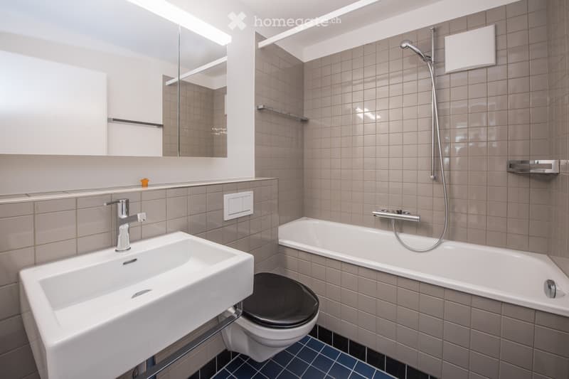 Wohnungsübernahme zentrale 4Z + Garage (5)