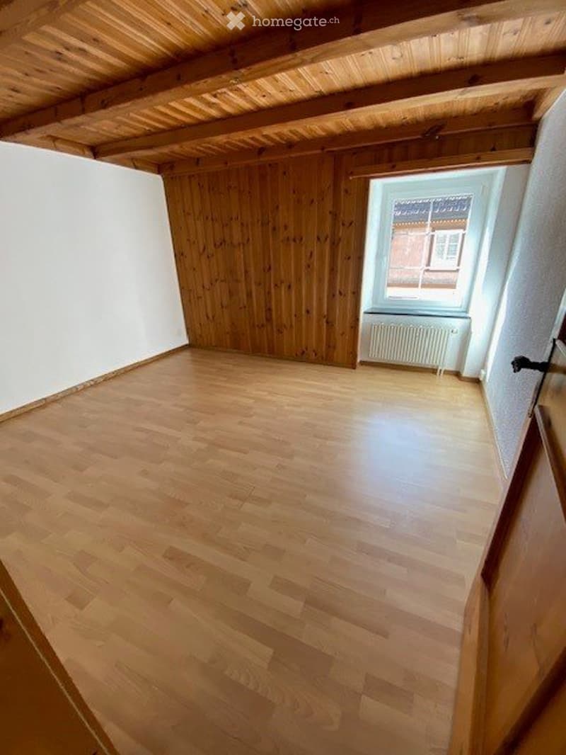 3.5-Zimmer Wohnung mit origineller Raumaufteilung im 2.Stock (3)