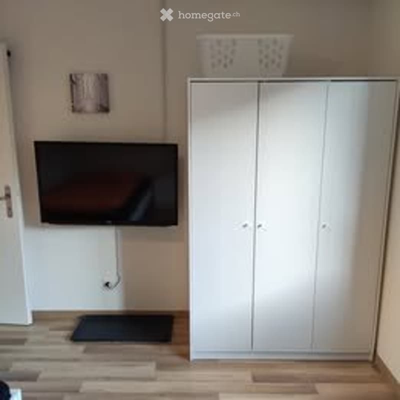 Möbliertes Zimmer (3)