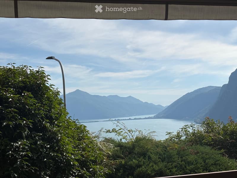 2,5 vista lago completamente ristrutturato (2)