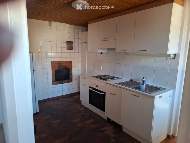 3.5 Zimmerwohnung in einem ehemaligen Bauernhaus (4)