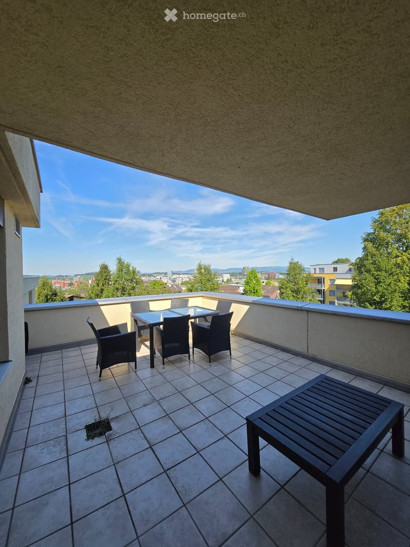 Grosses möbliertes Zimmer 20 m², in grosszügiger WG Rotkreuz (3)