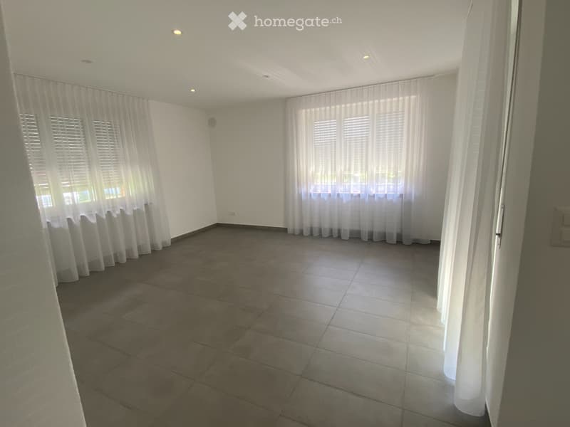 Appartamento di 3 locali e 1/2 in casa bifamiliare a Biasca (5)