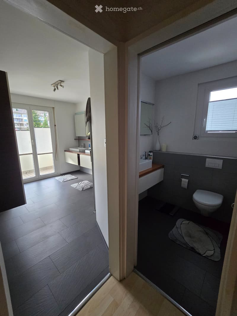 Sonnige 6-Zimmer Wohnung in gepflegtem, ruhigem Haus (5)