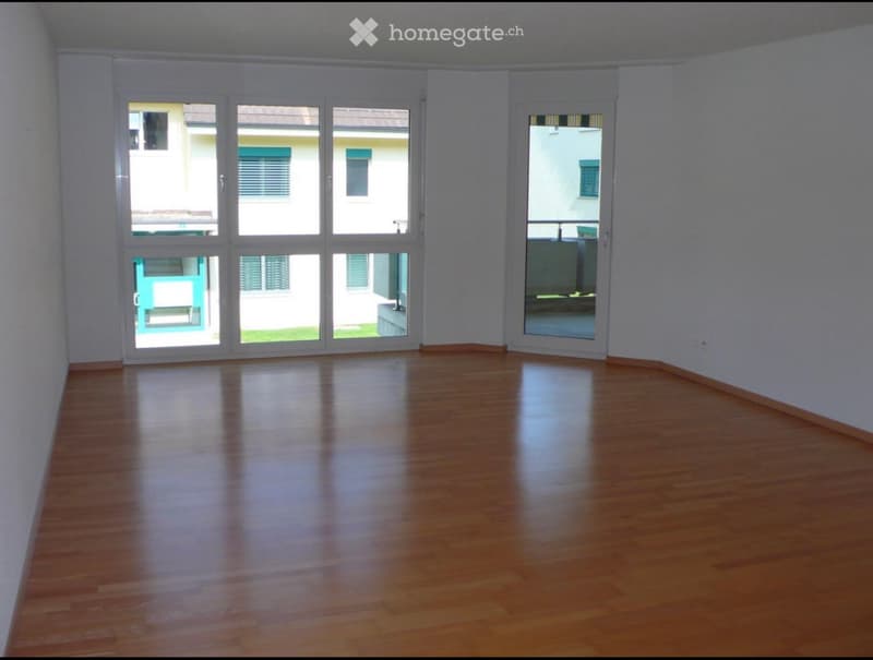 Attraktive helle, Familien freundliche Wohnung im Grünen. (5)