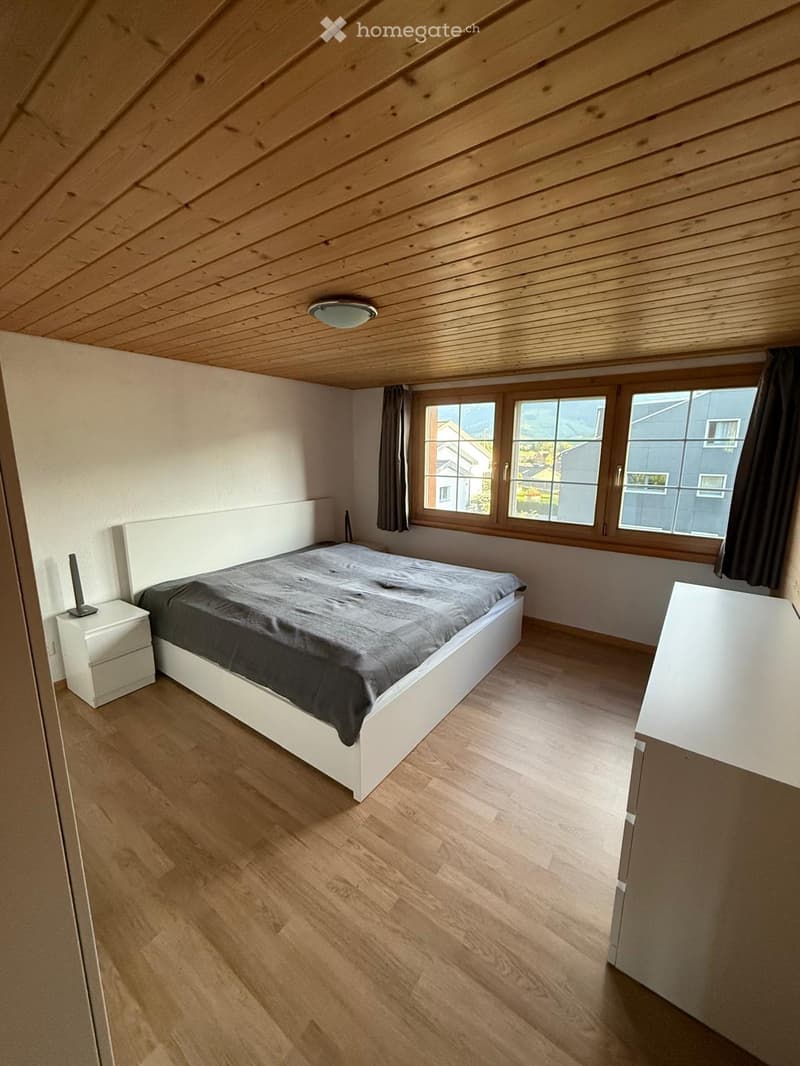 4.5-Zimmer-Wohnung mit Terrasse & Garage (5)