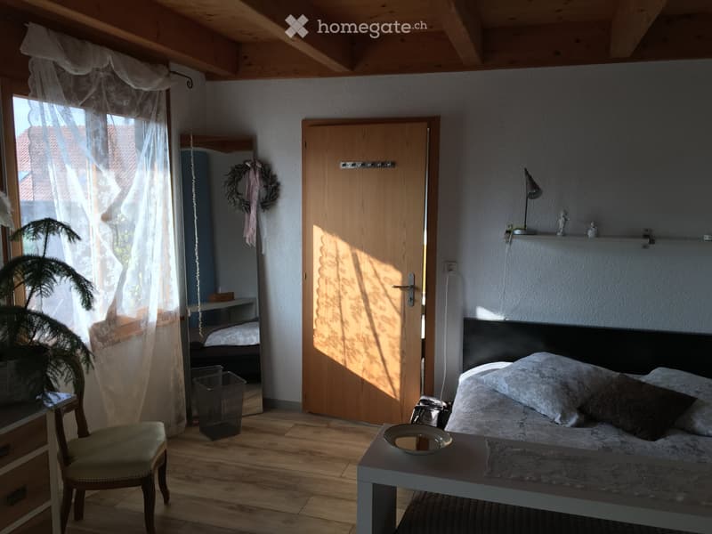 WG Zimmer im Paradisli (2)