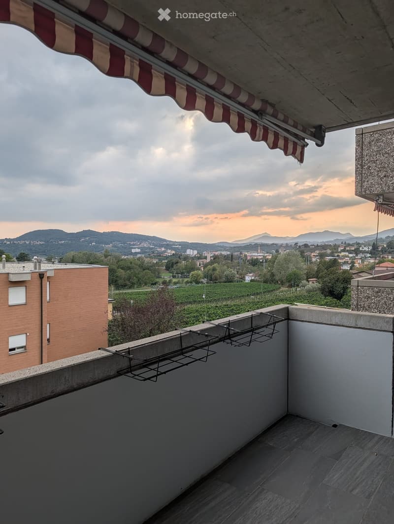 Splendido appartamento a Morbio Inf con vista Panoramica (5)