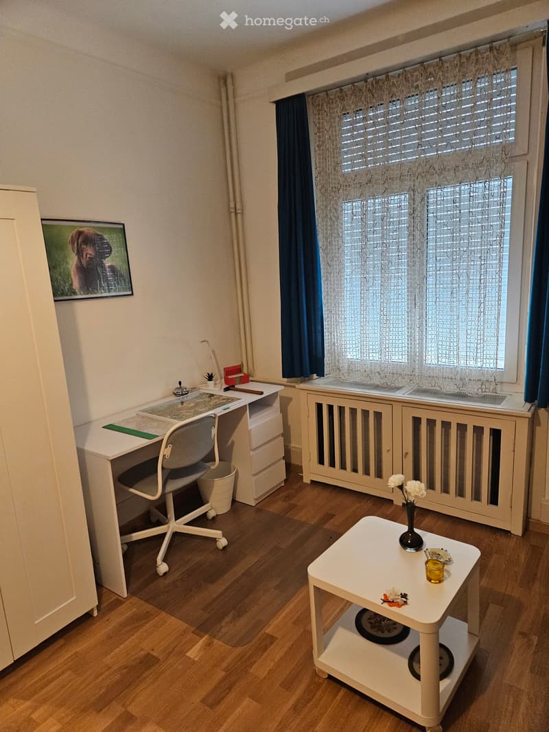 Zu Vermieten (4)