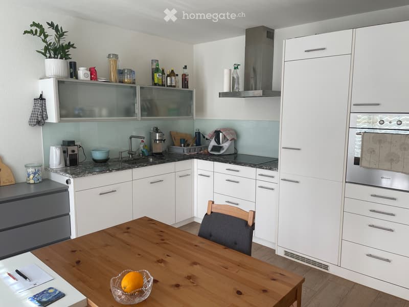 Moderne 2.5-Zimmer-Wohnung in Neuenhof mit Balkon (1)