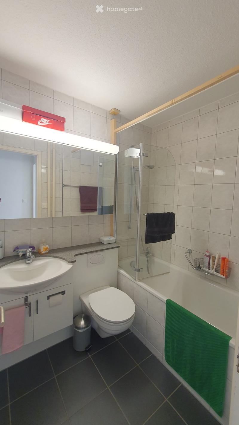 WG-Zimmer in 2er WG nahe Thun Stadtzentrum (5)