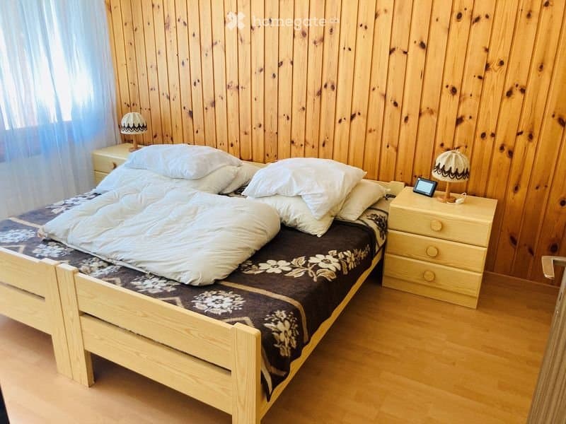 2.5 Zimmer Wohnung in Täsch zu Vermieten mit Hallenbad (2)