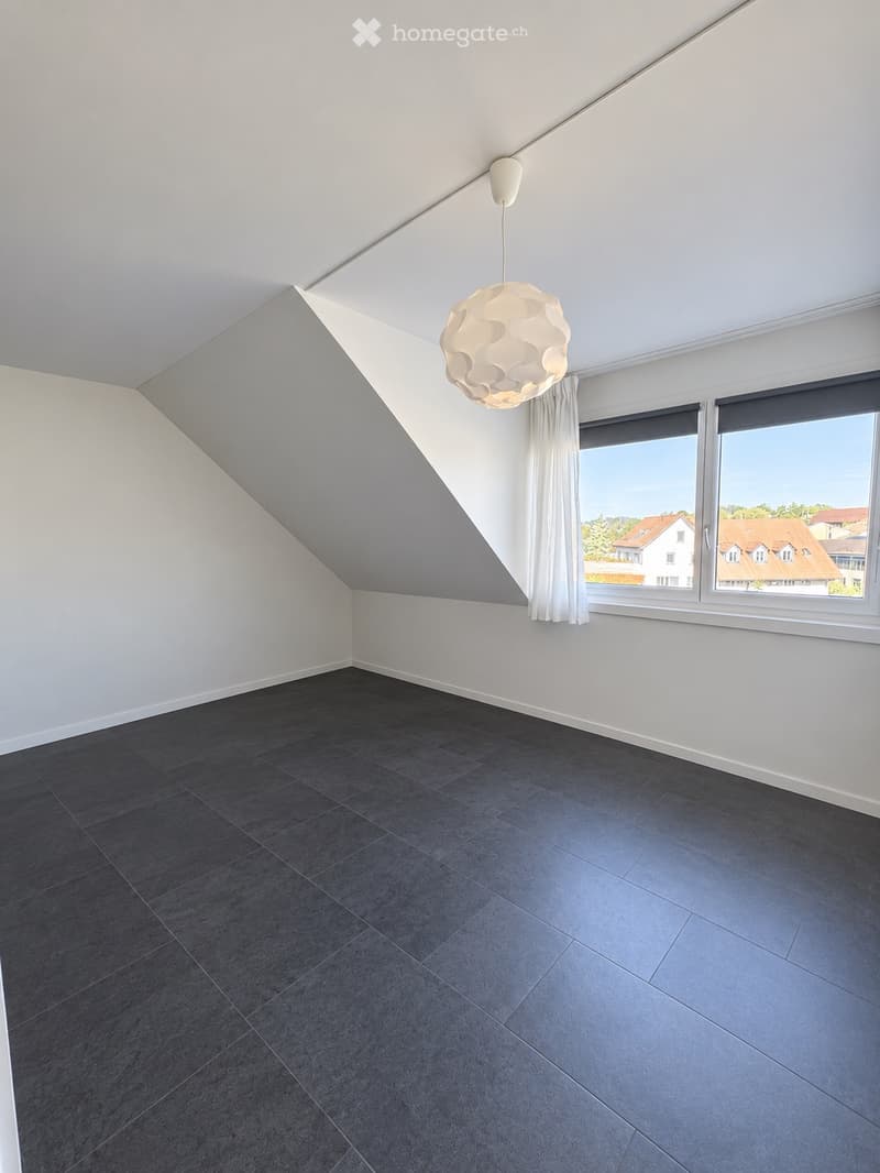 4.5 Zimmer Wohnung mit zusätzlichem Dachboden (4)