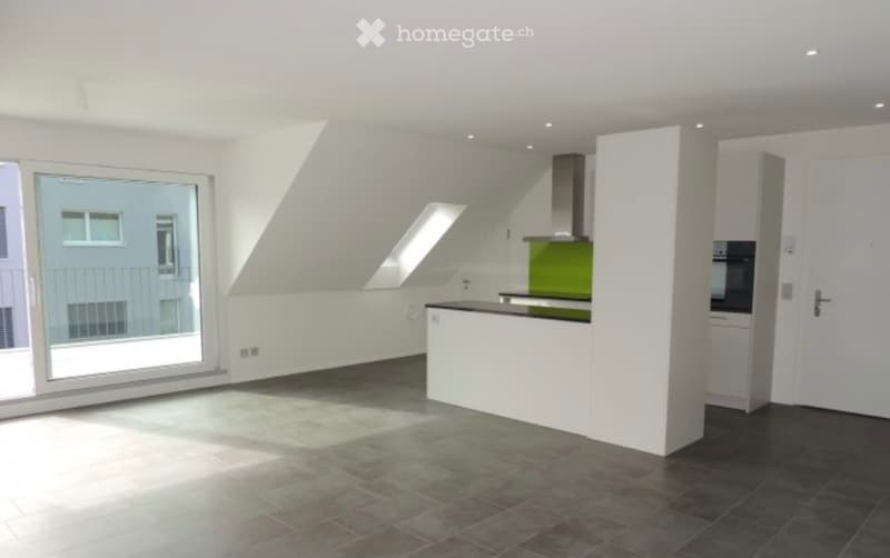 4.5 Zimmer Wohnung mit zusätzlichem Dachboden (3)