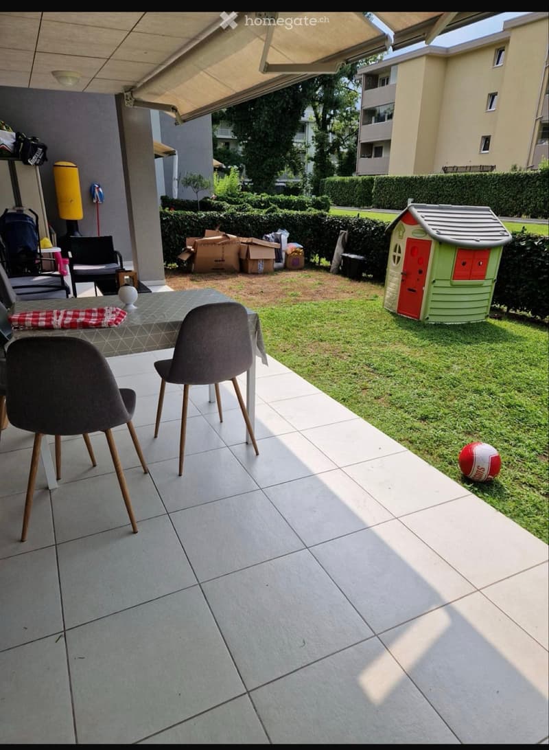 Subentrante appartamento con giardino Ascona (4)