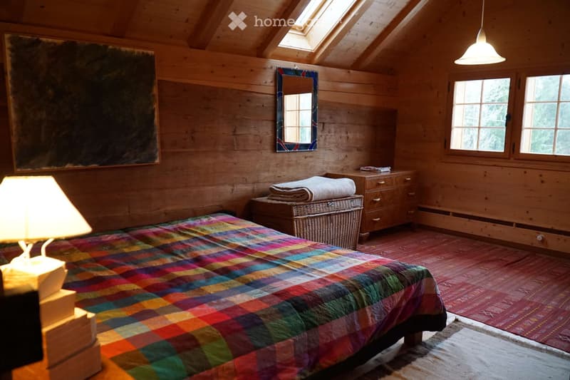 Freundliche Dachwohnung in Bauernhaus (2)