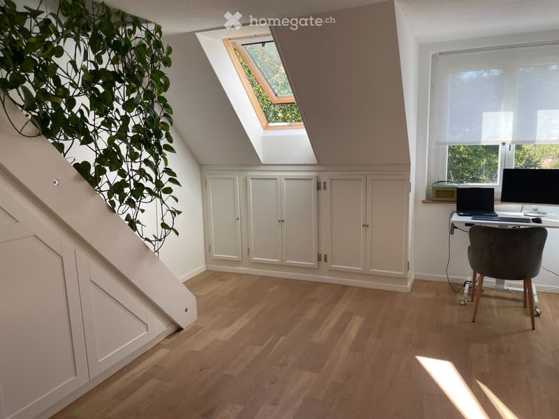 BEFRISTET: Möblierte 4.5-Zimmer-Maisonette mit Aareblick (1)