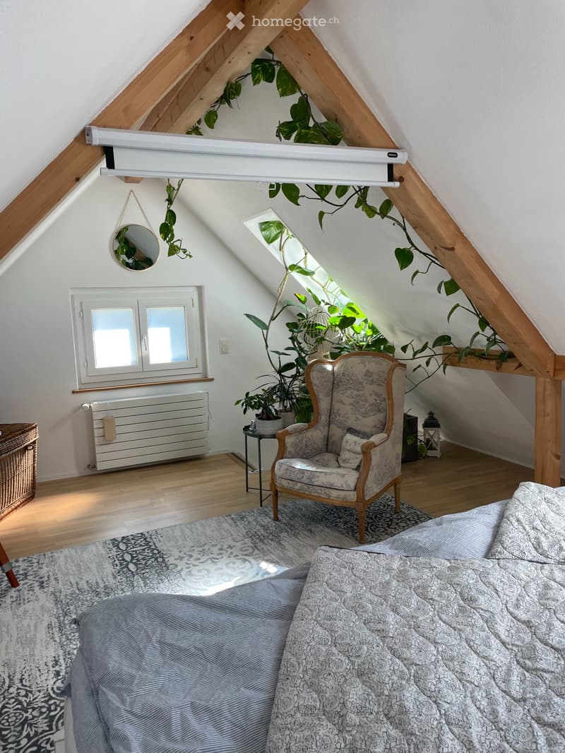 BEFRISTET: Möblierte 4.5-Zimmer-Maisonette mit Aareblick (5)
