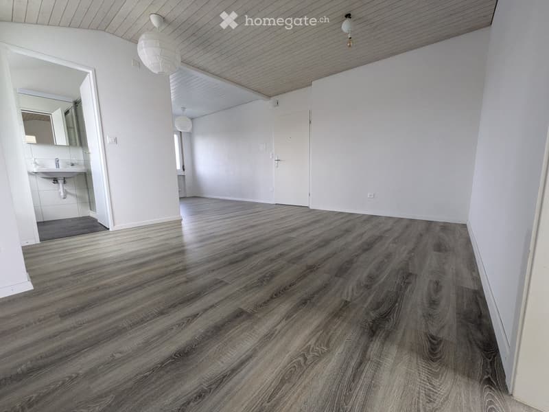 Charmante Wohnung mit beheiztem Wintergarten und Weitblick (1)