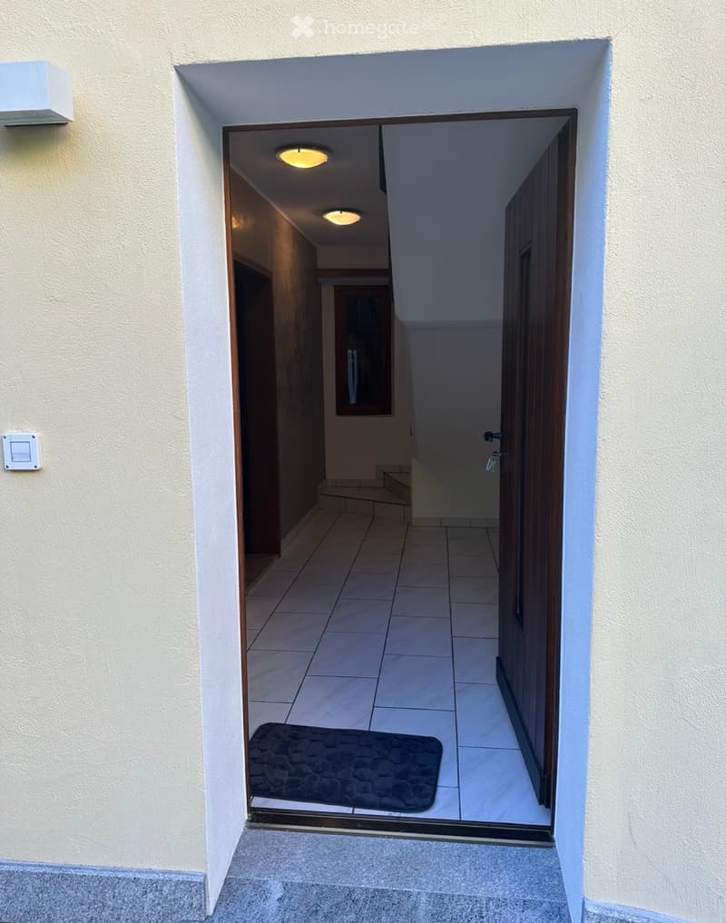 Affitasi casa bifamiliare (2)