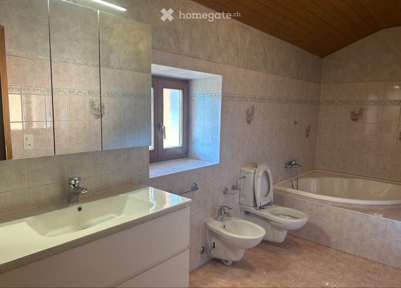 Affitasi casa bifamiliare (4)