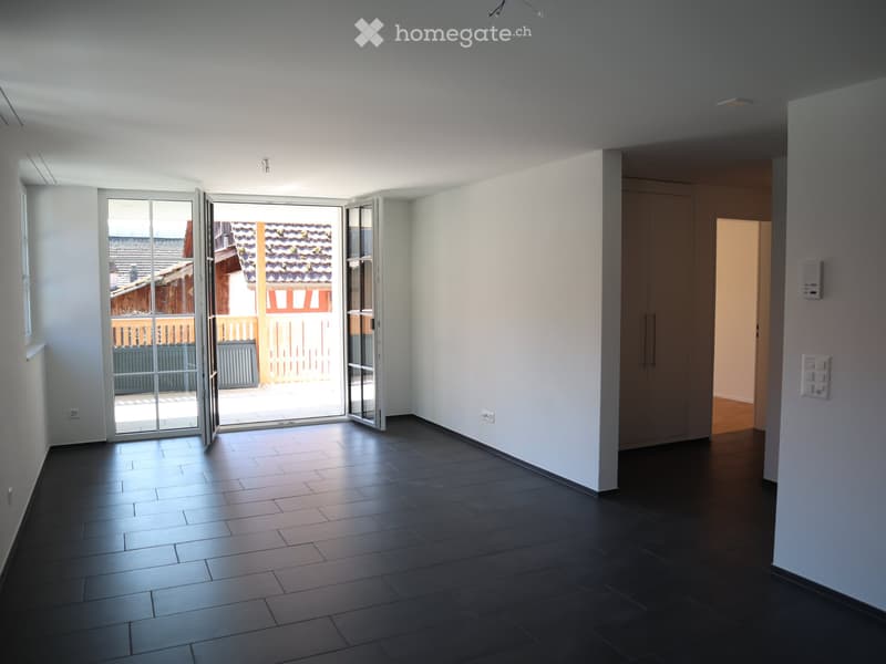 Neubau-Wohnung im Dorfkern - mit sehr schönem Balkon (3)