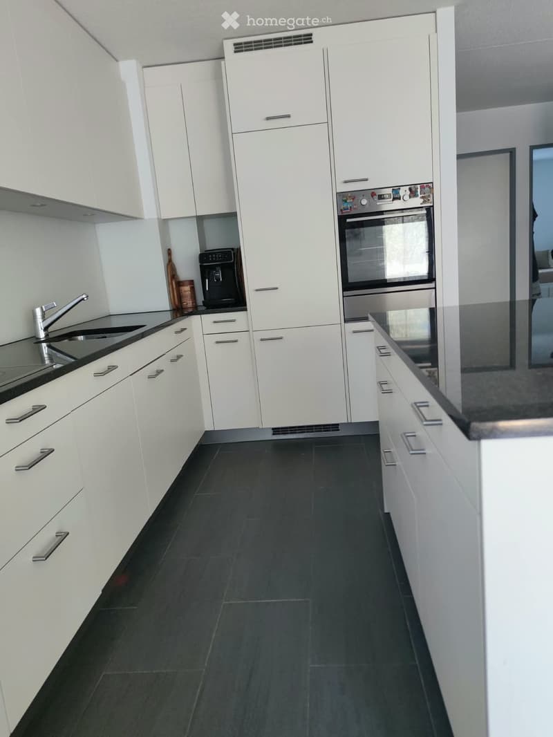 Helle 3.5-Zimmer-Wohnung mit Balkon in Thörishaus (3)