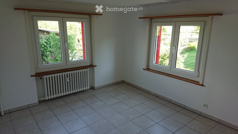 Ruhige 4.5-Zi. Wohnung im Grünen (1)