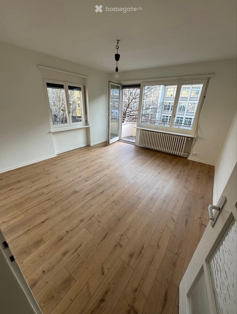 Befristetes WG-Zimmer mit Balkon, 1. Oktober bis 31. Januar (1)