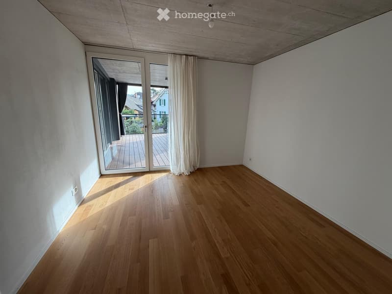 Stilvoll wohnen mit Aussicht: Moderne 4.5-Zimmer-Wohnung (9)