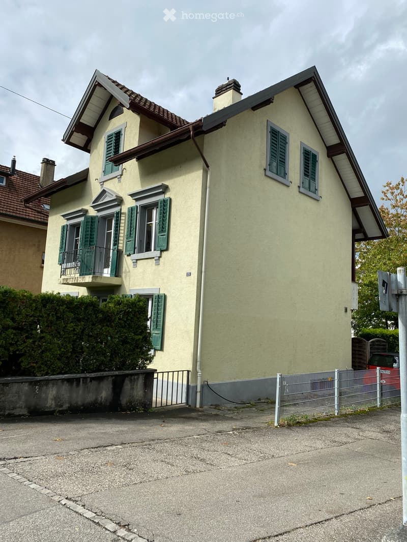 3 1/2 Zimmer Wohnung zu vermieten (1)