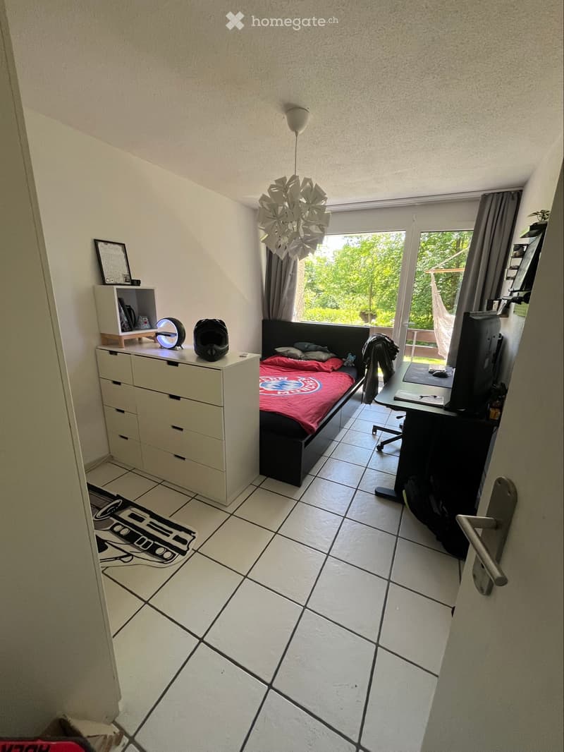 Gemütliche 4.5-Zimmer-Gartenwohnung am Bach in Nürensdorf (4)