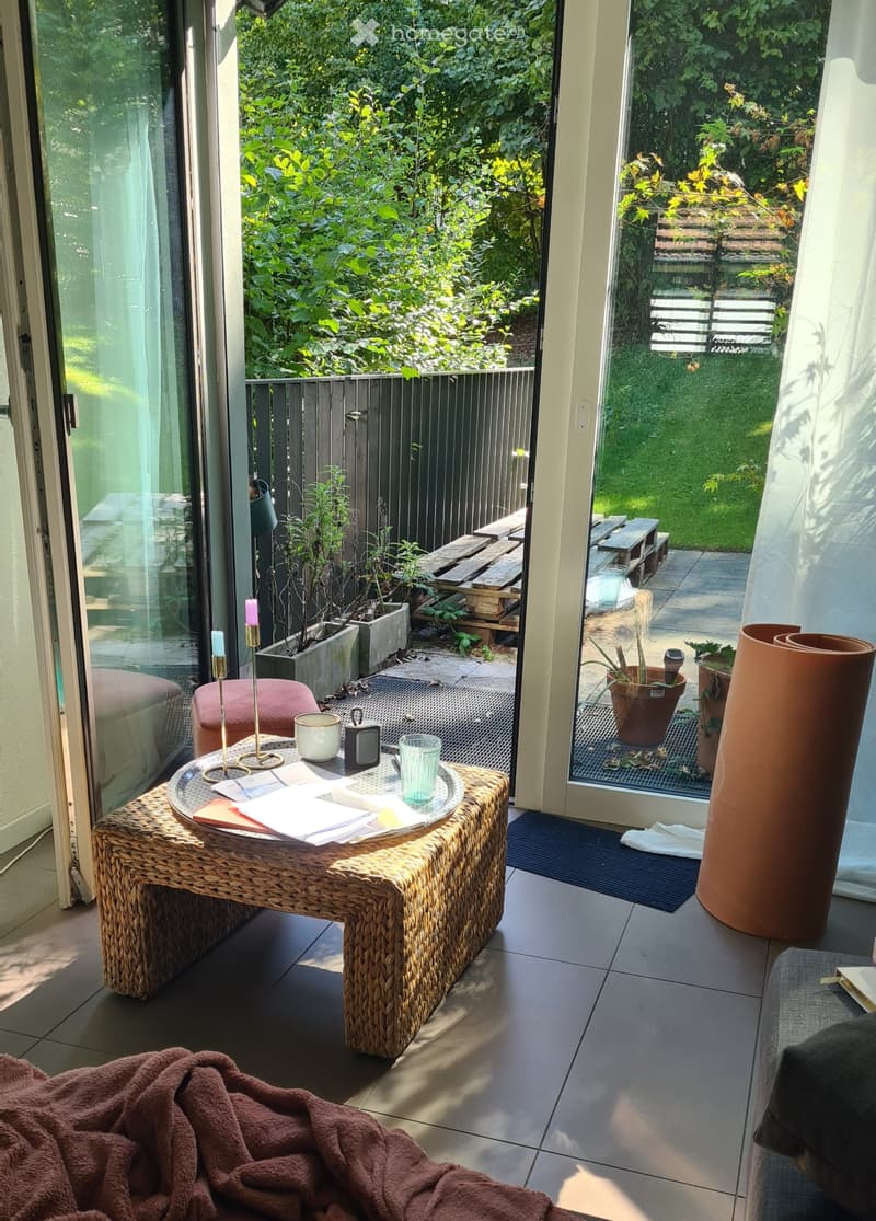 2.5 Zimmer mit Garten an zentraler Lage (2)