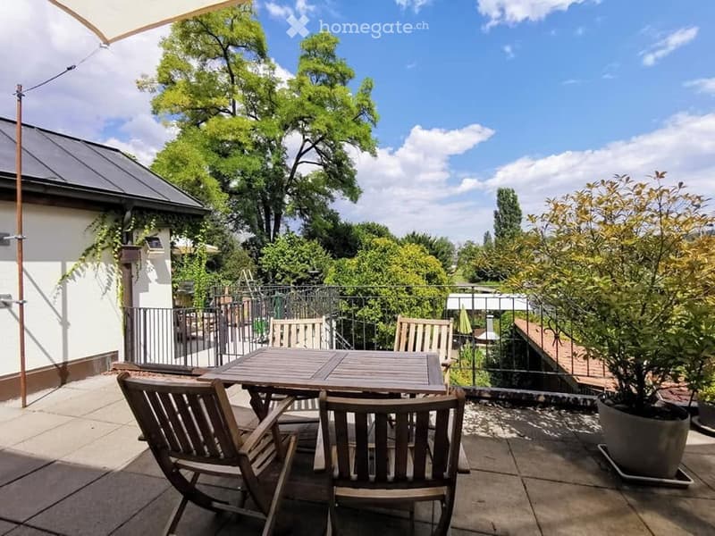 WG Zimmer - in schöner Altbauwohnung mit Terrasse in Erlach (5)