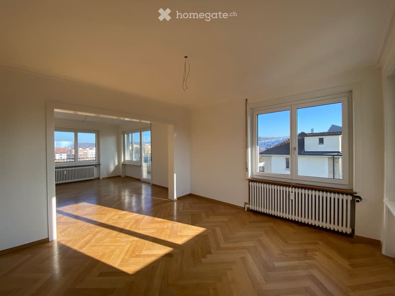 Schöne Hell 3.5 Zimmer Wohnung mit 2 Balkon (1)
