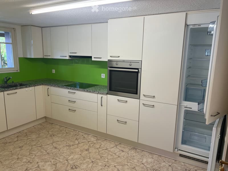 Schöne Wohnung zum vermieten (1)