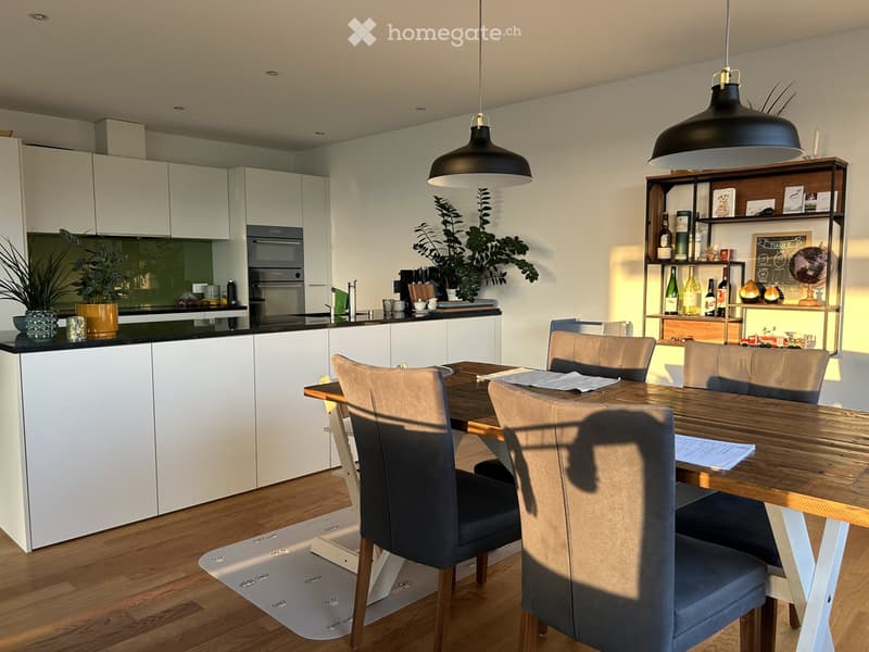 Grosszügiges Zimmer in 5.5-Zimmer-Wohnung in Ruswil (2)
